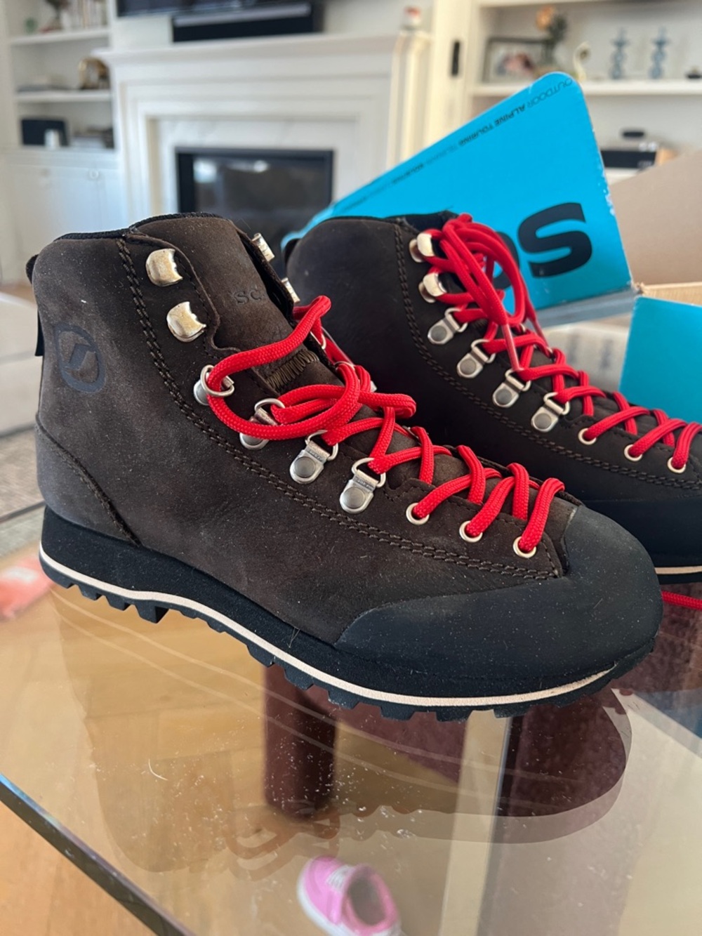 Scarpa Women’s Dark Brown Suede Hiking Boots with Red Laces